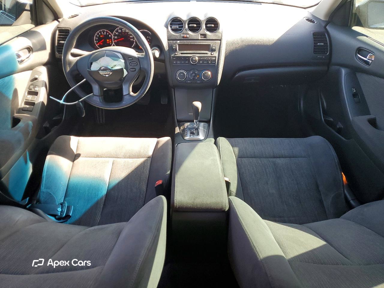 Nissan Altima 2012