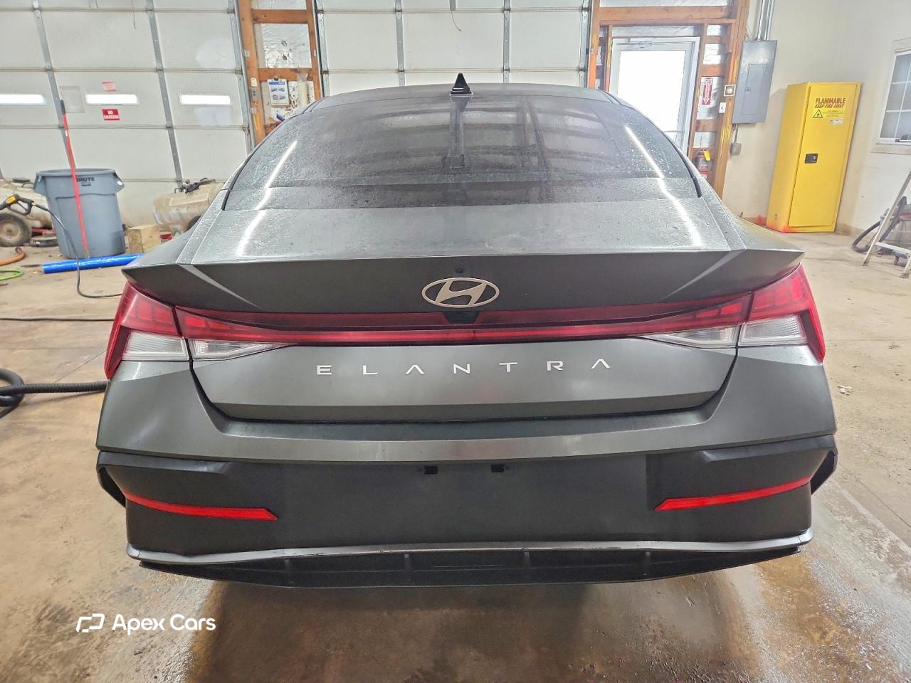 Hyundai Elantra 2024