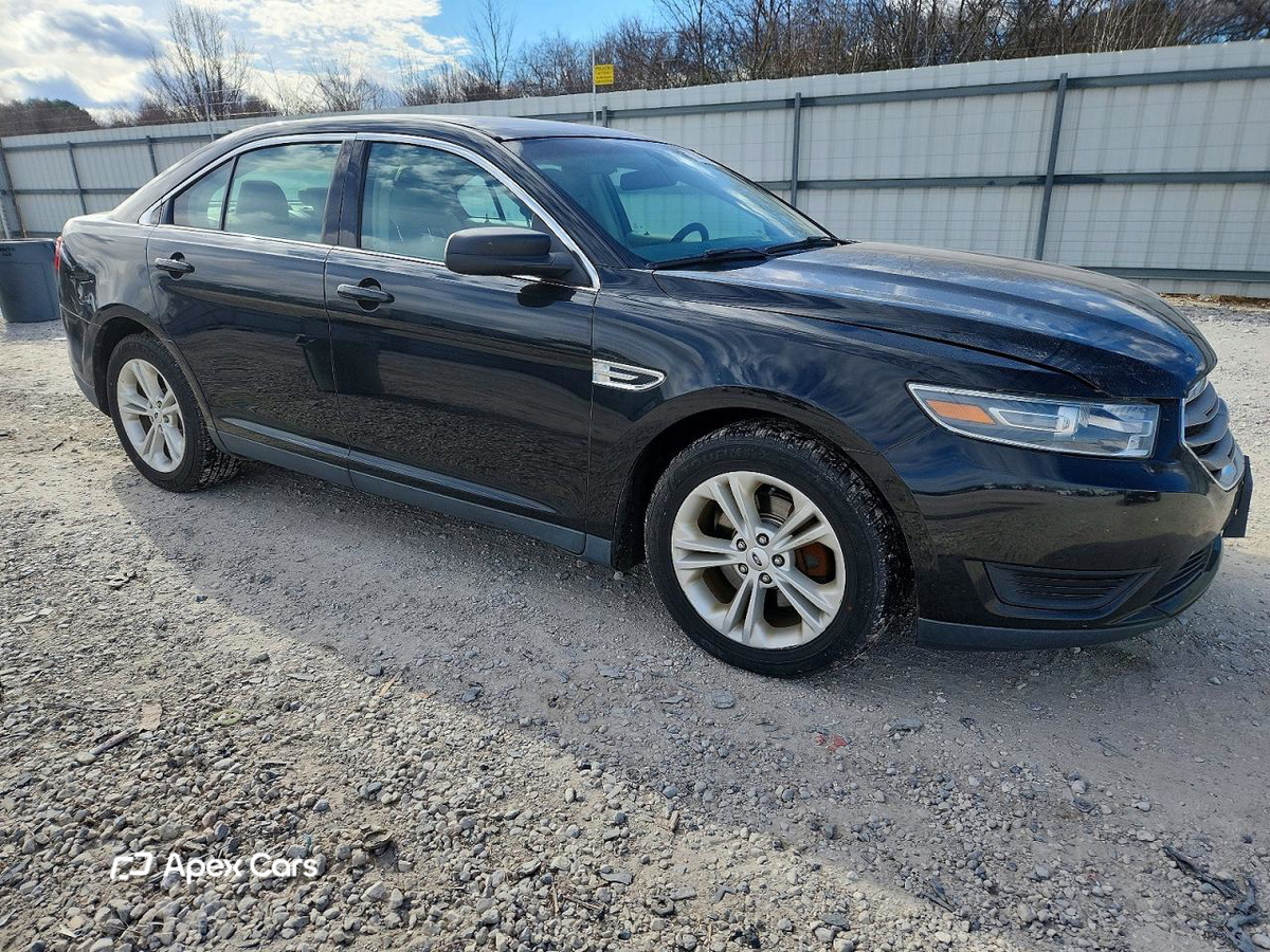 Ford Taurus 2015