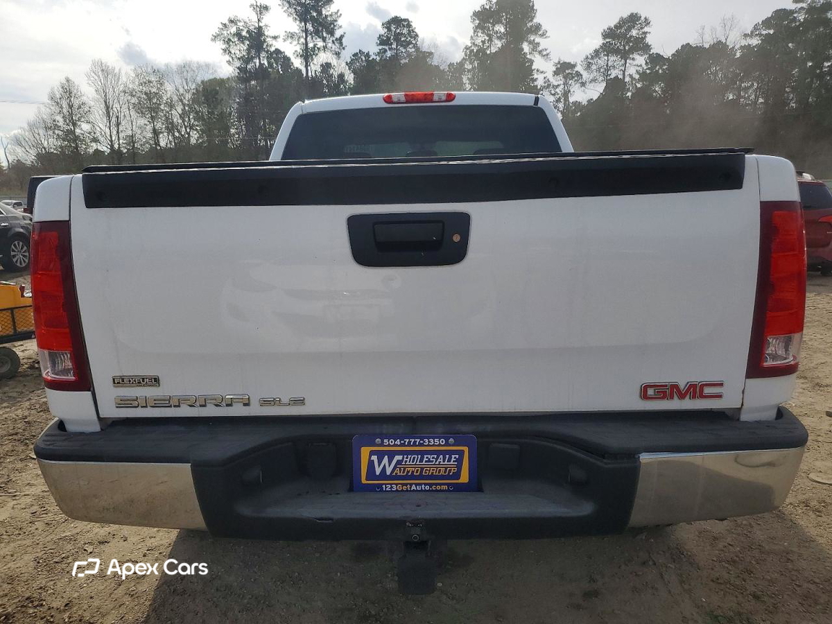 GMC Sierra 2011