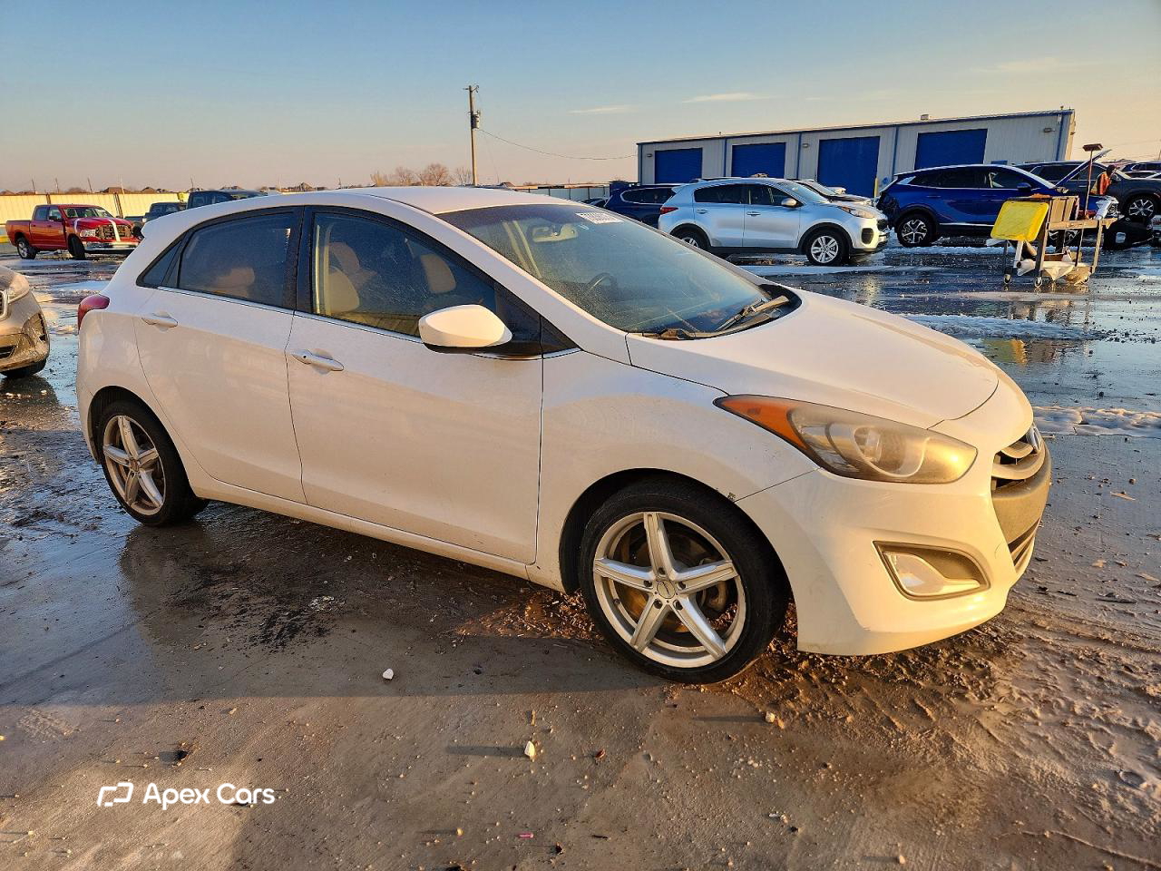 Hyundai Elantra 2013