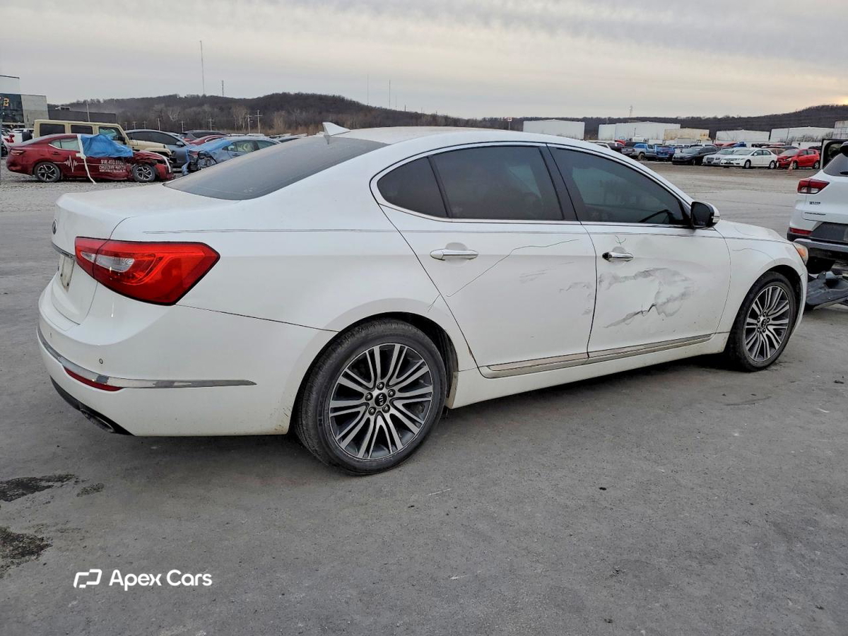 Kia Cadenza 2014
