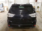 Toyota Sienna 2015