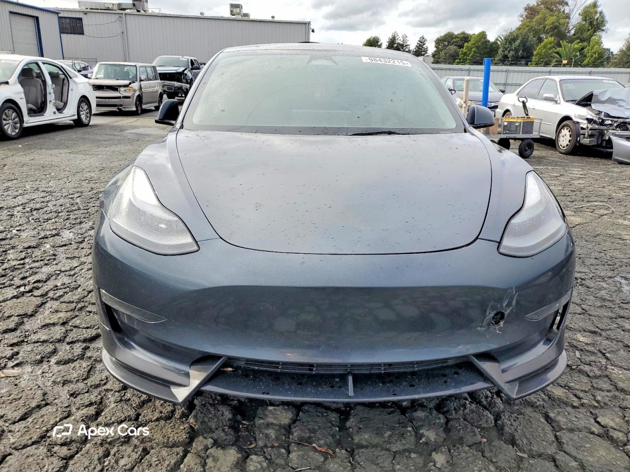 Tesla Model 3 2023