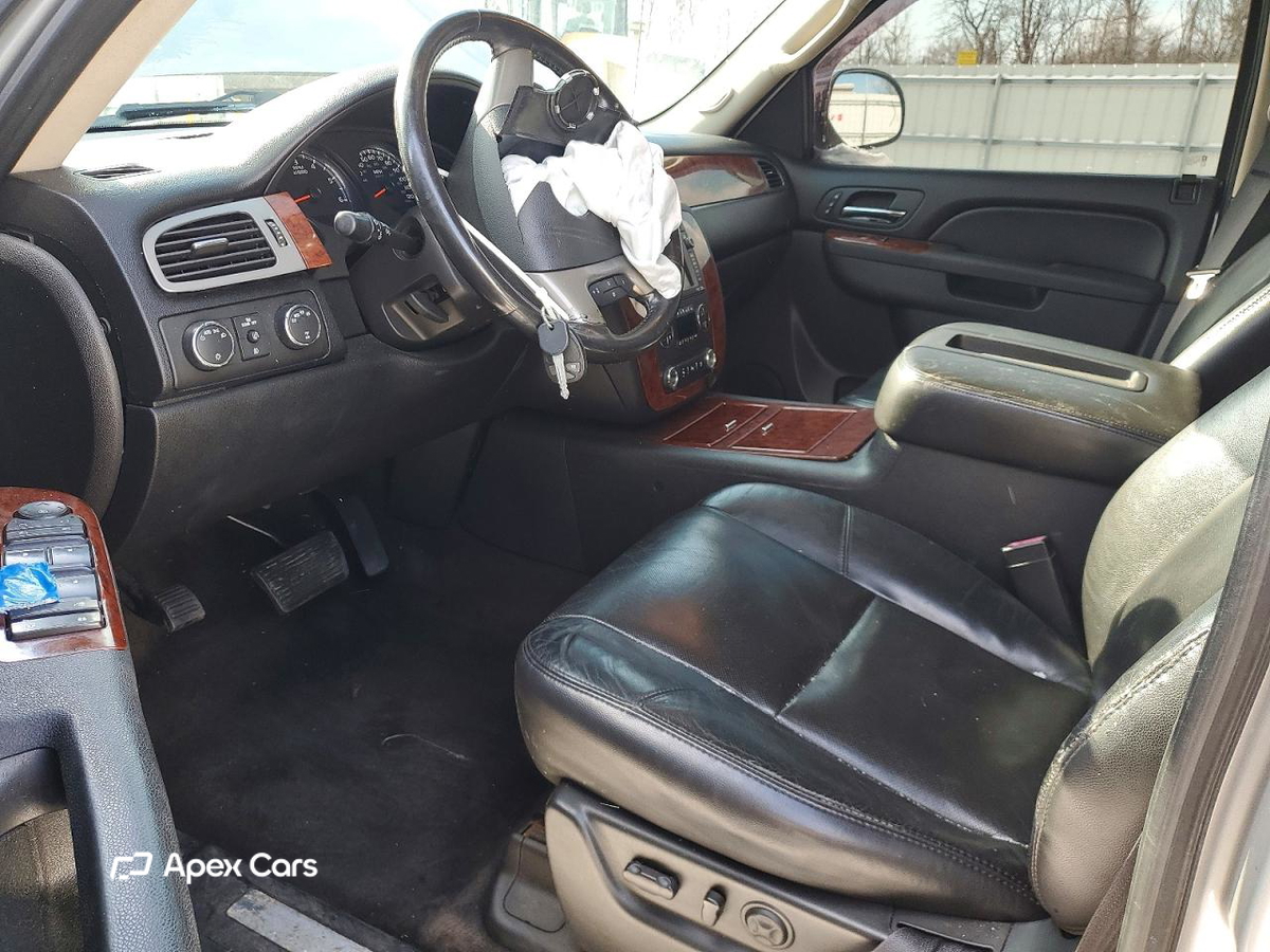 Chevrolet Avalanche 2011