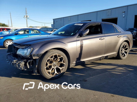 Chrysler 300 2015 - Image 1 of 14