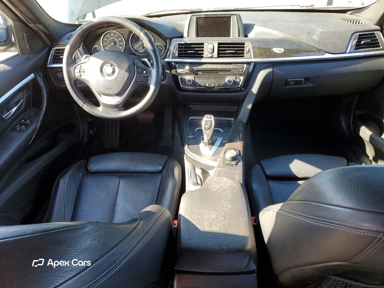 BMW Series 3 2016