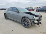 Chrysler 300 2019