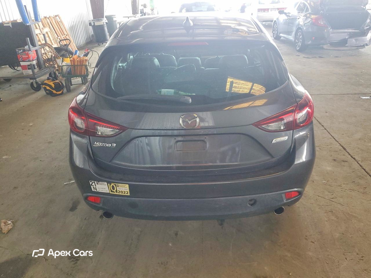 Mazda 3 2016