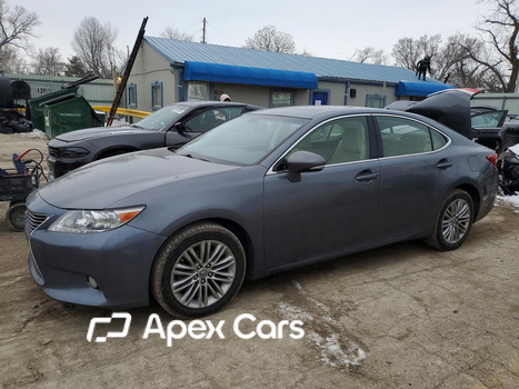 Lexus ES 2013 - Image 1 of 13