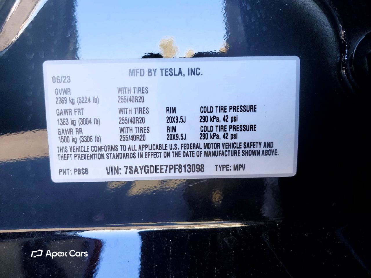 Tesla Model Y 2023
