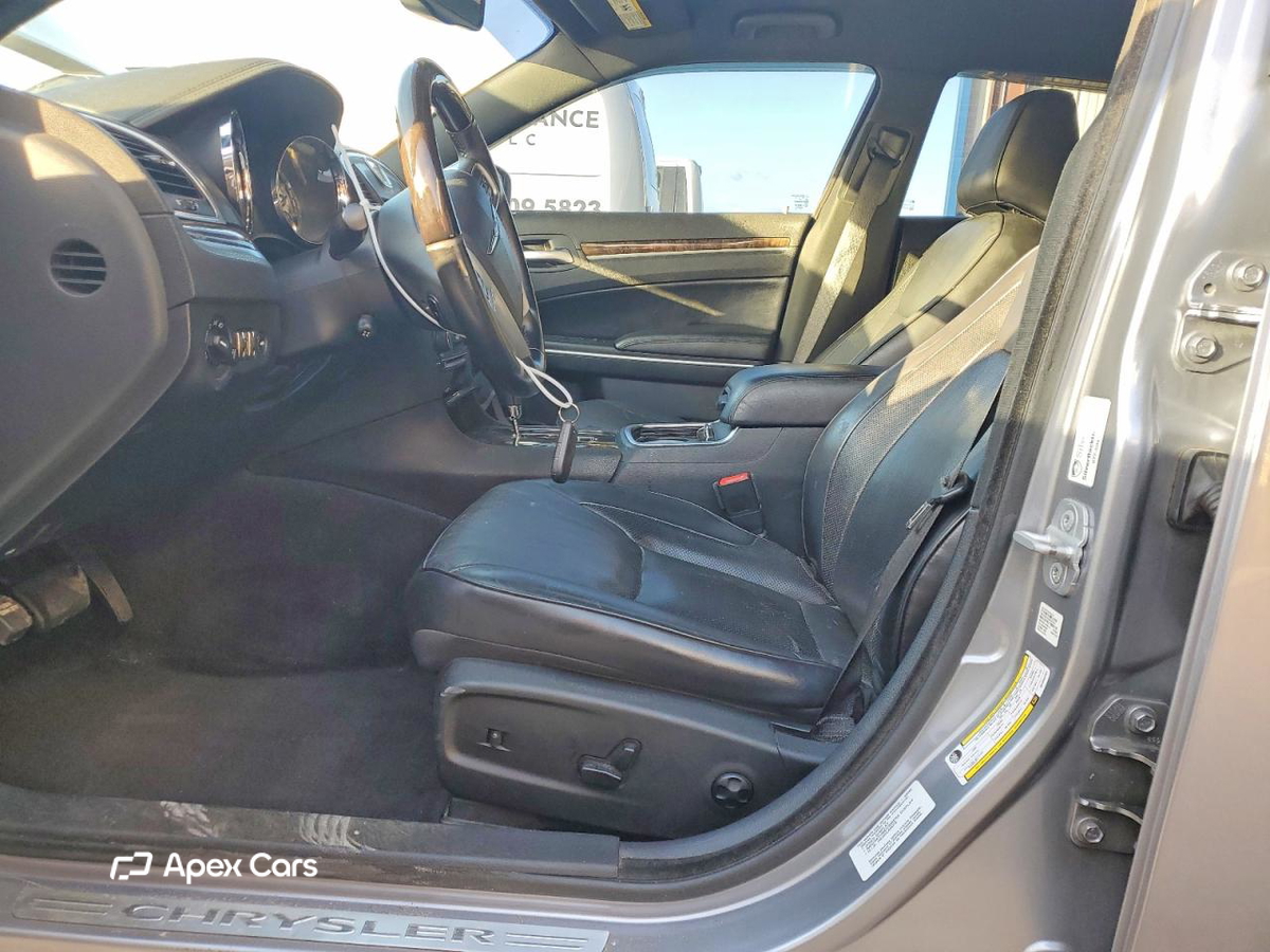 Chrysler 300C 2013