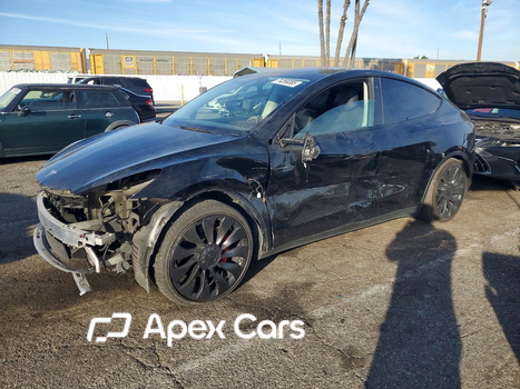 Tesla Model Y 2022 - Image 1 of 14