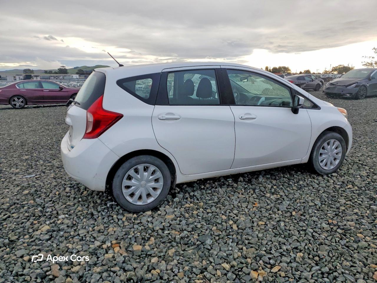 Nissan Versa 2016