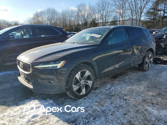 Volvo V60 2023 - Image 1 of 13