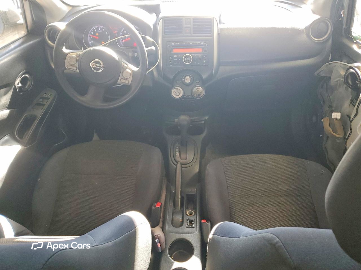 Nissan Versa 2012