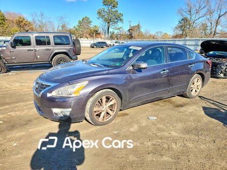 Nissan Altima 2013 - Image 1 of 13