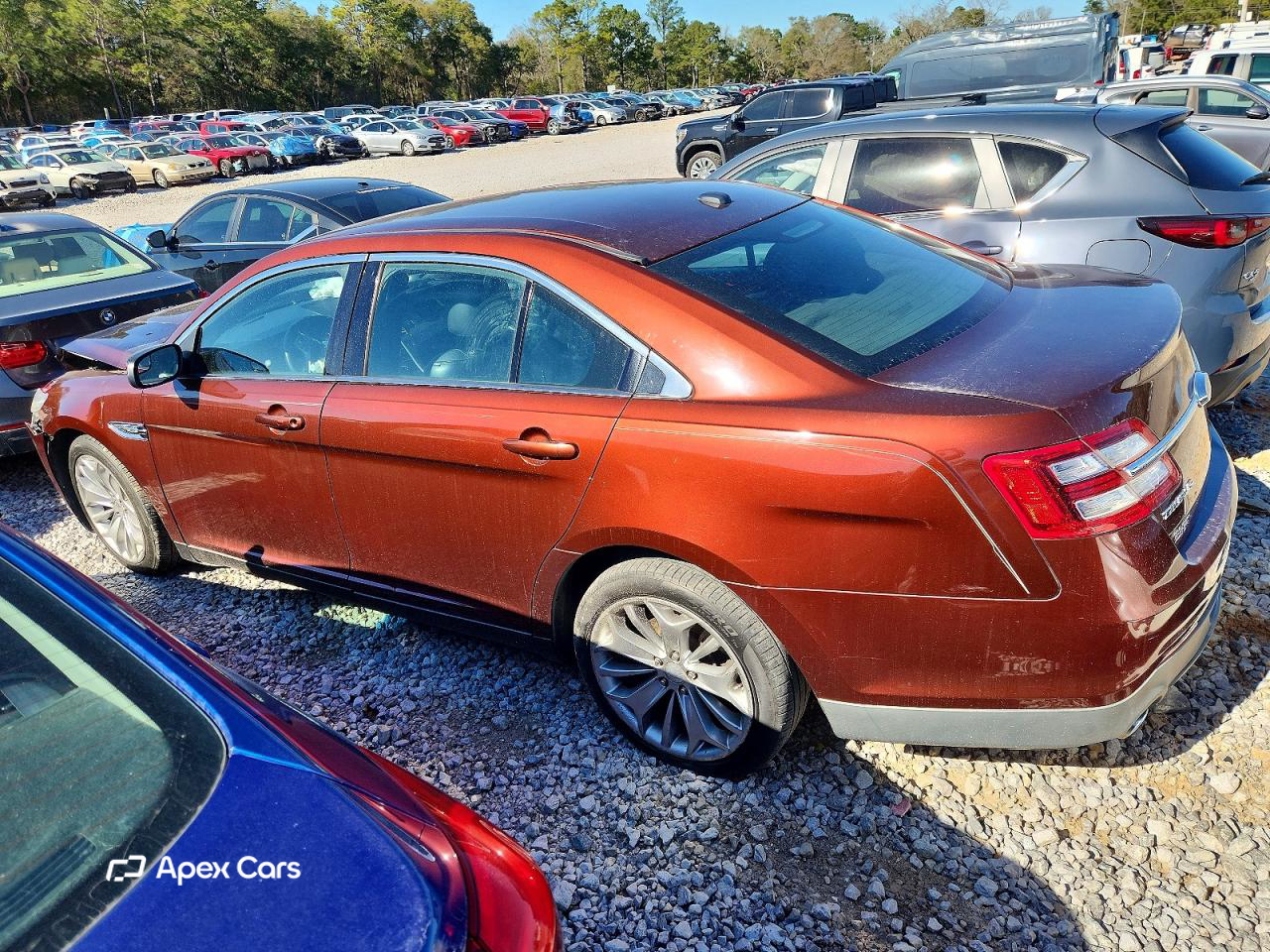 Ford Taurus 2015