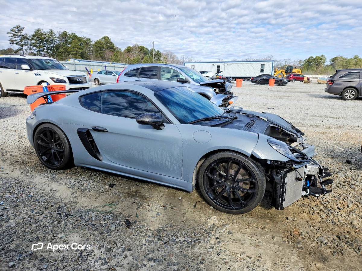 Porsche Cayman 2023