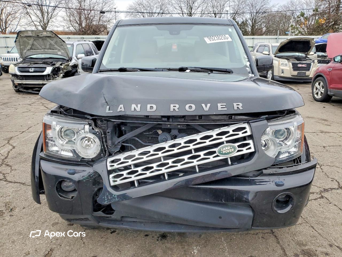 Land Rover LR4 2013