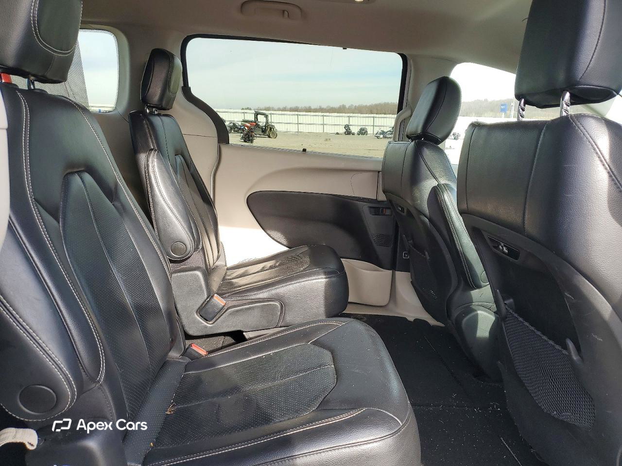 Chrysler Pacifica 2022