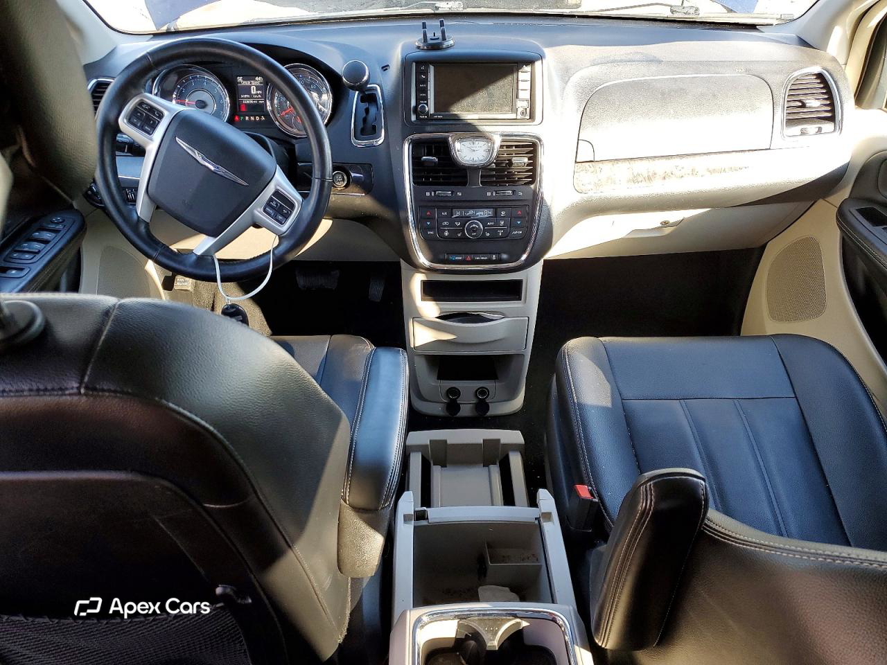 Chrysler Voyager 2016