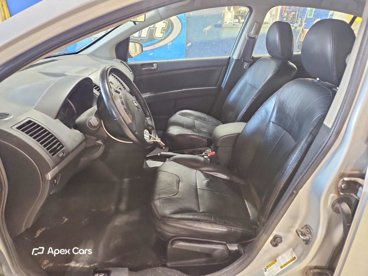 Nissan Sentra 2012