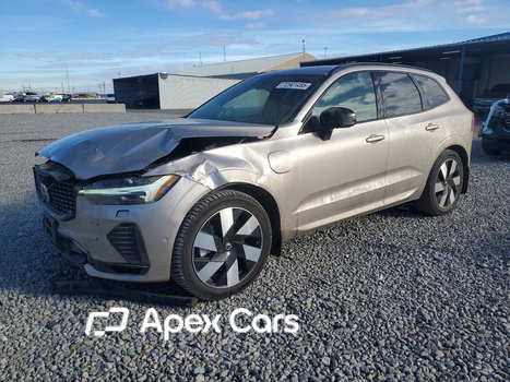 Volvo XC60 2025 - Image 1 of 13