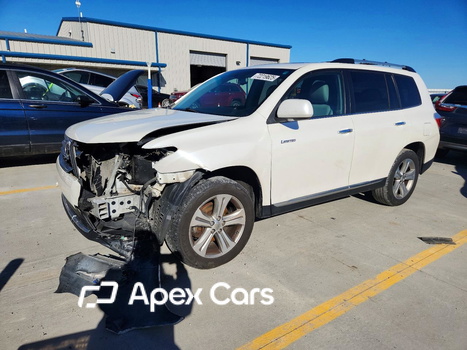Toyota Highlander 2012 - Image 1 of 13