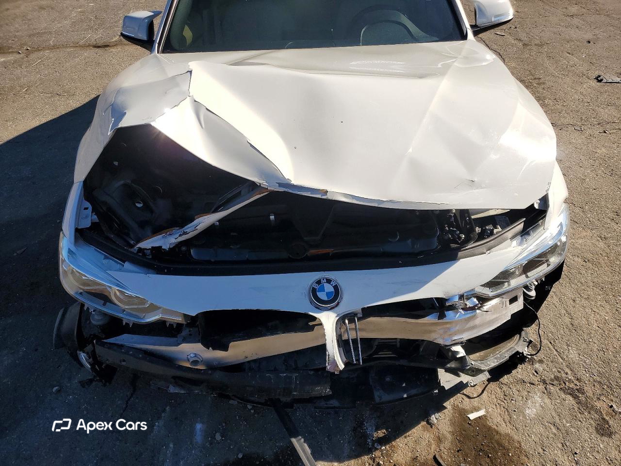 BMW Series 3 2016