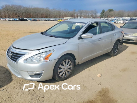 Nissan Altima 2015 - Image 1 of 12