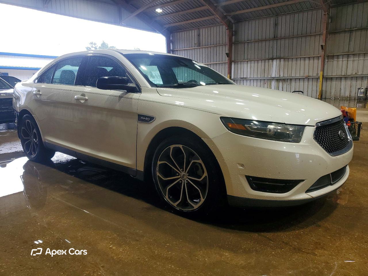 Ford Taurus 2014