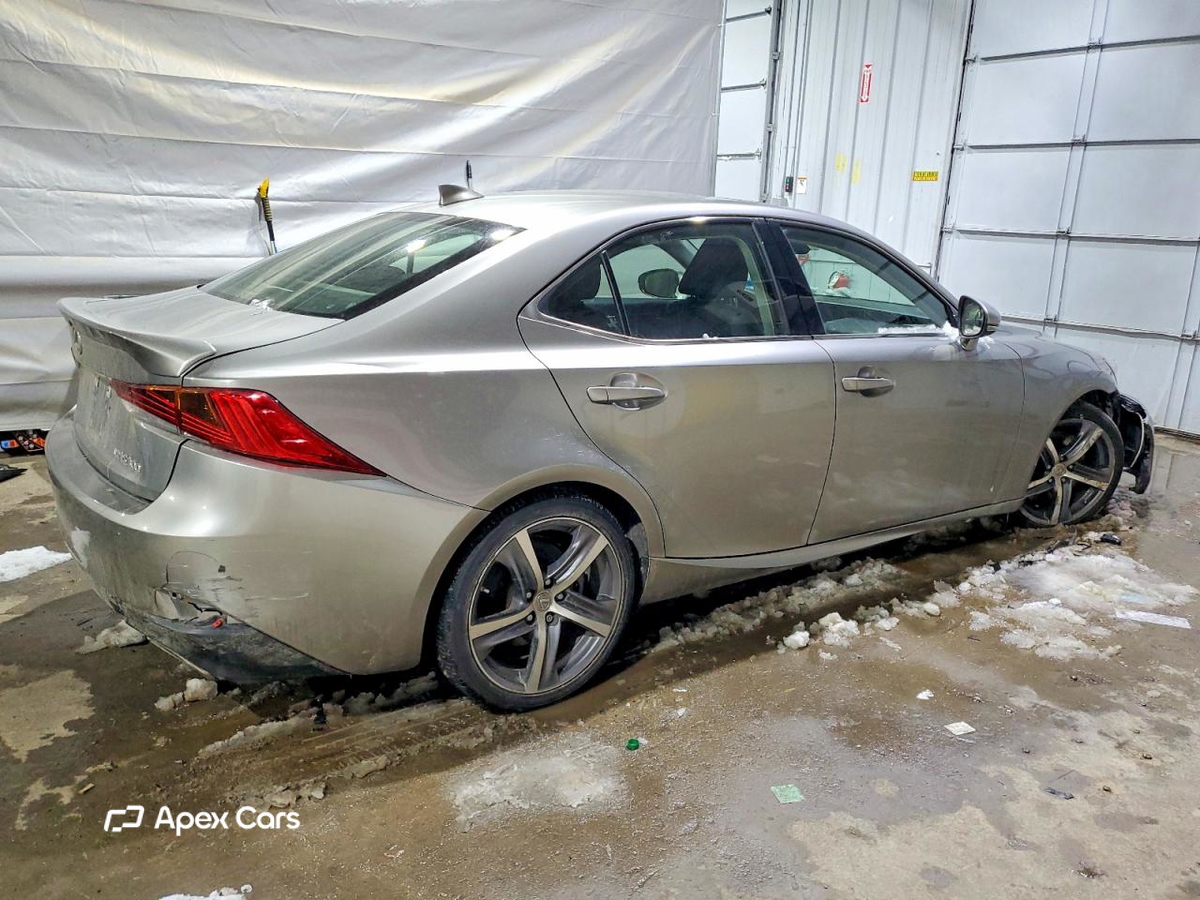 Lexus IS 2017