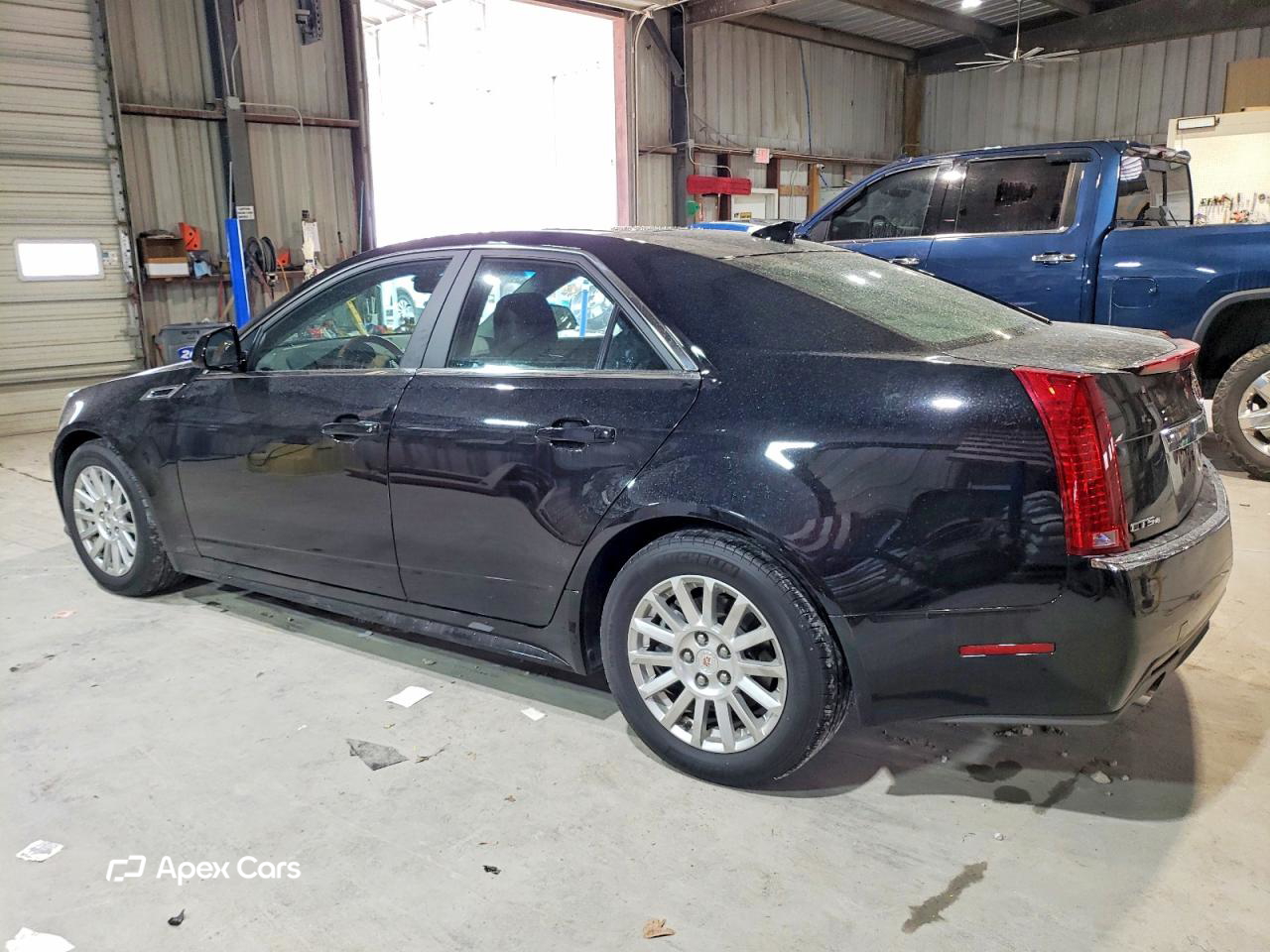 Cadillac CTS 2011