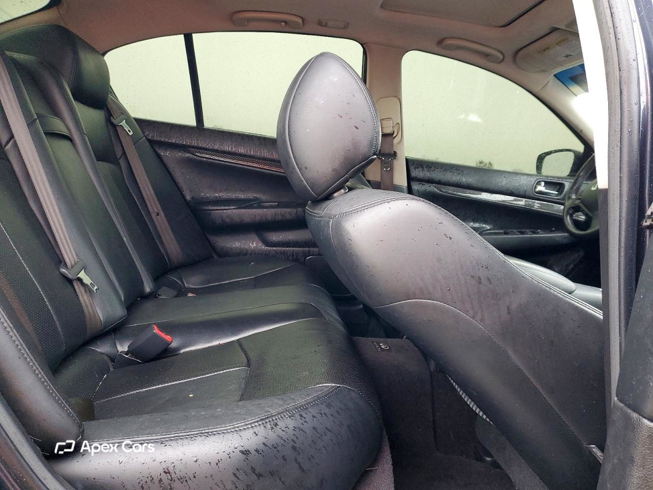 Infiniti G 2012