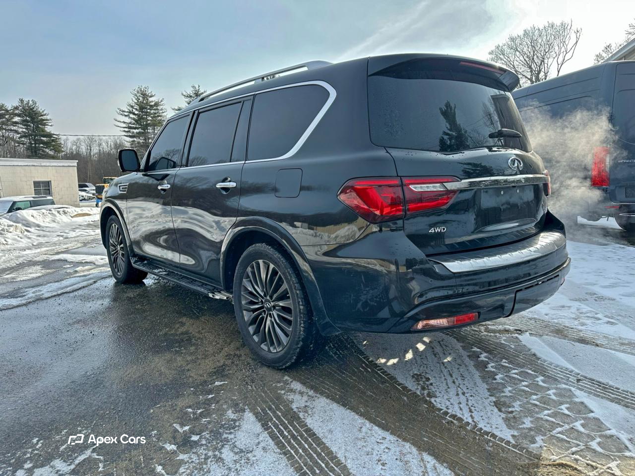 Infiniti QX80 2023