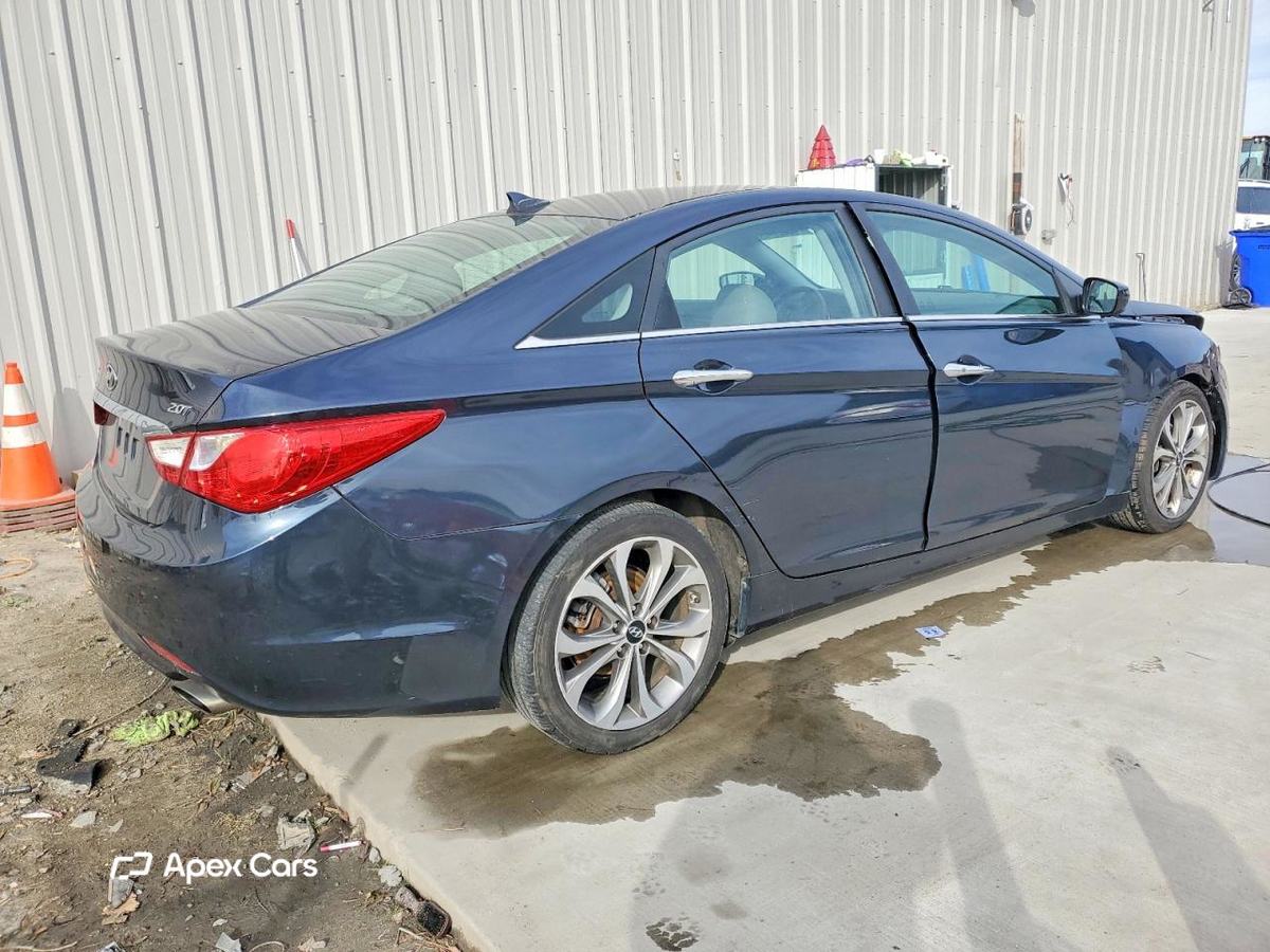 Hyundai Sonata 2013