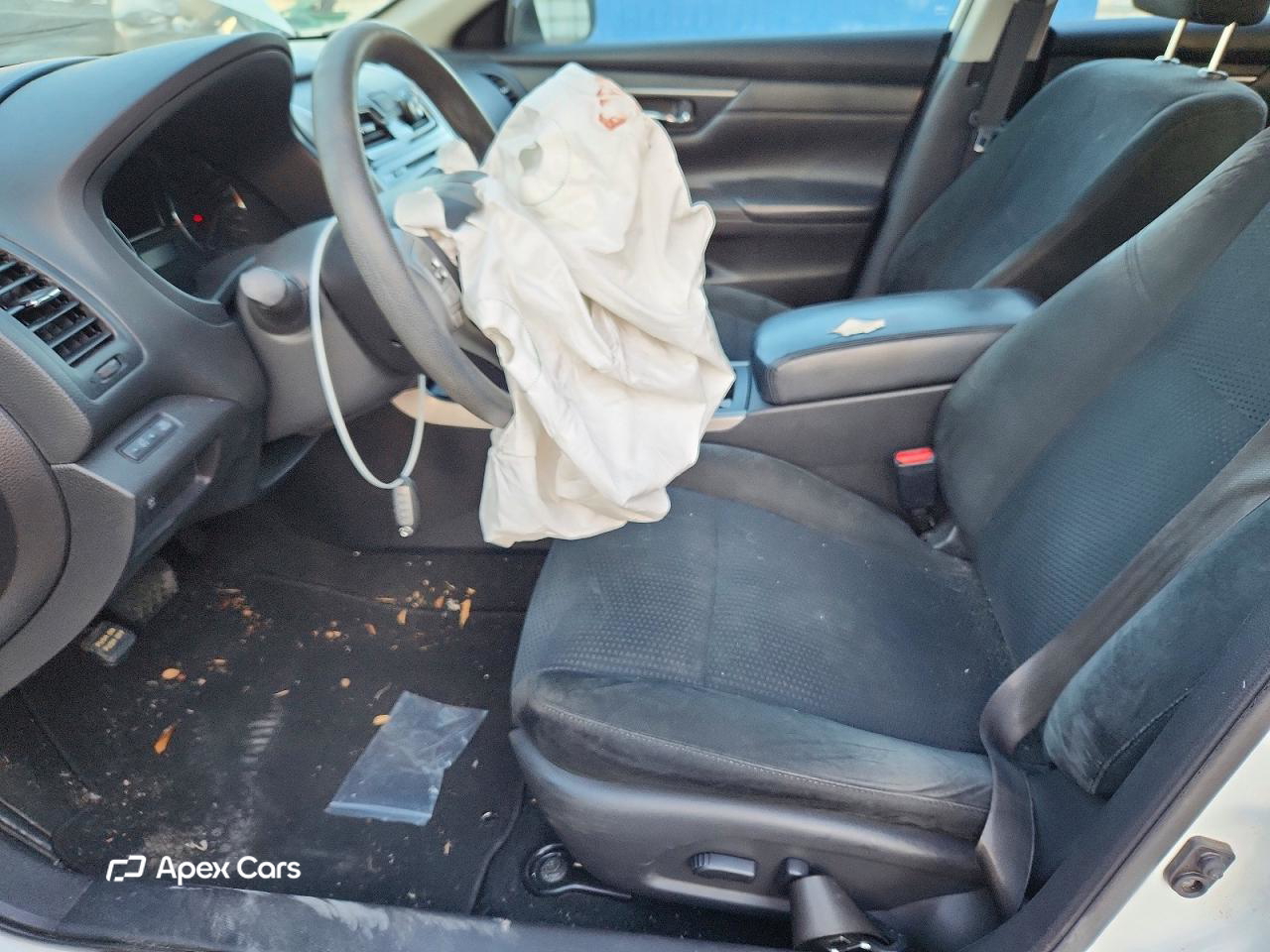 Nissan Altima 2015