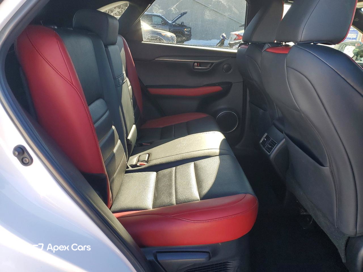 Lexus NX 2021