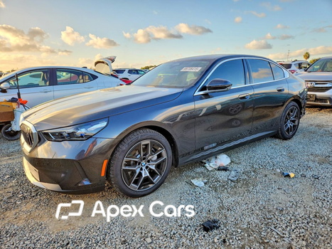 BMW i5 2026 - Image 1 of 13