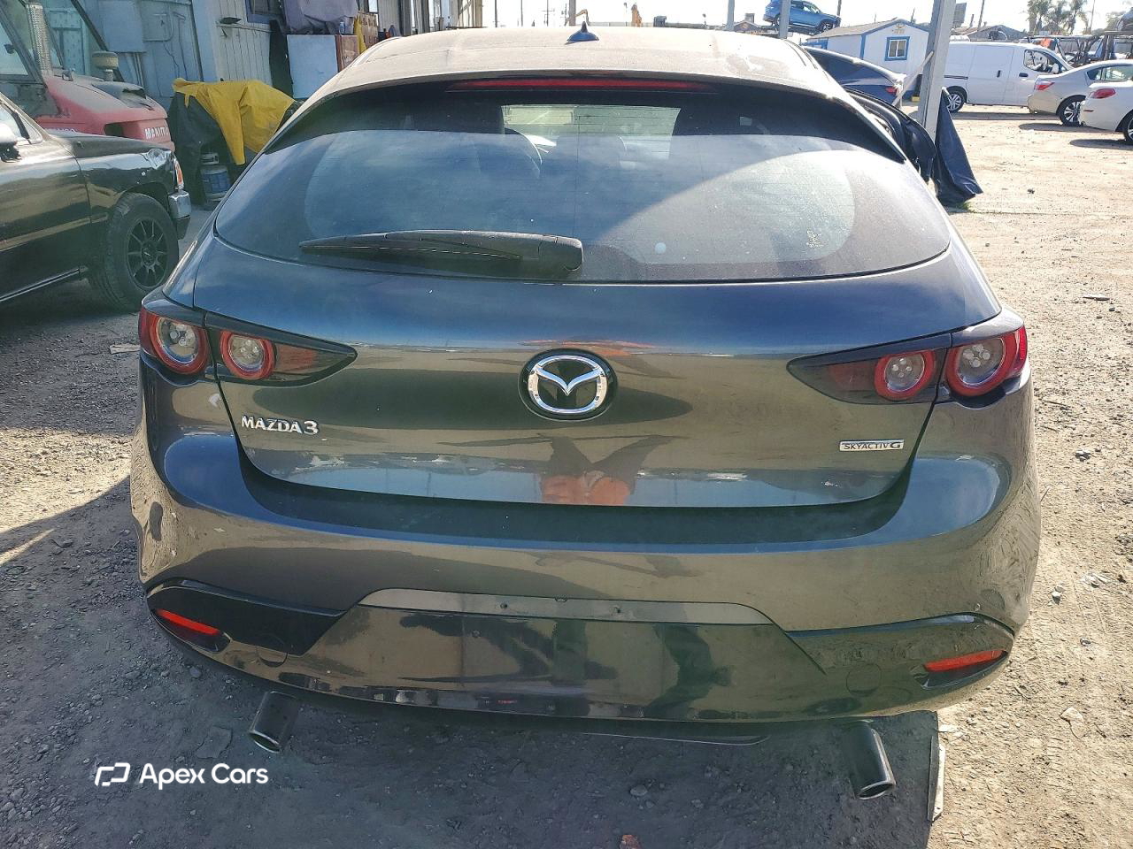 Mazda 3 2019