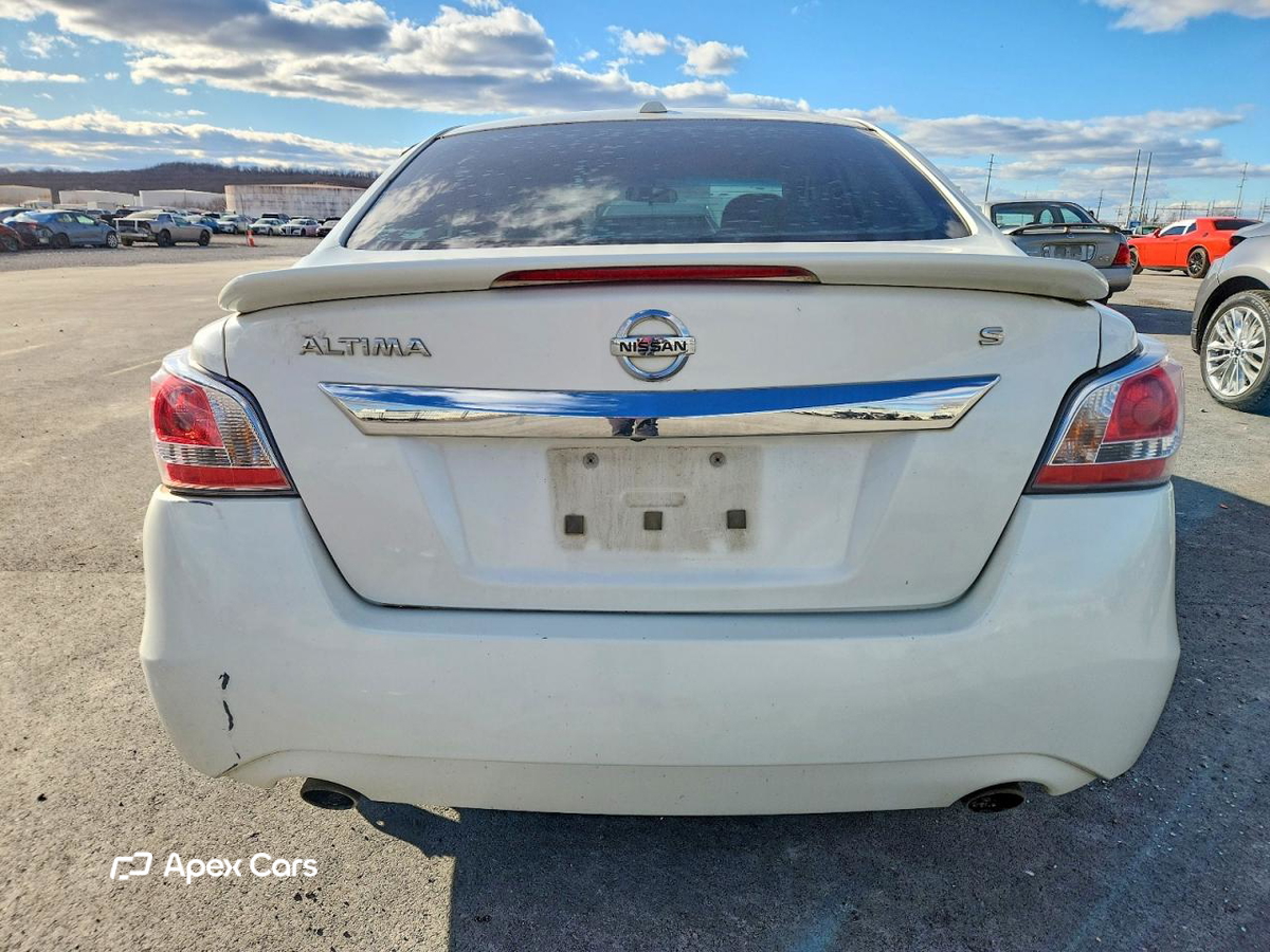 Nissan Altima 2015