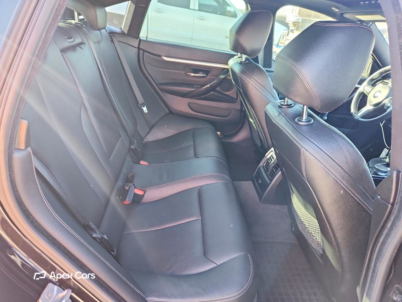 BMW Series 4 2019