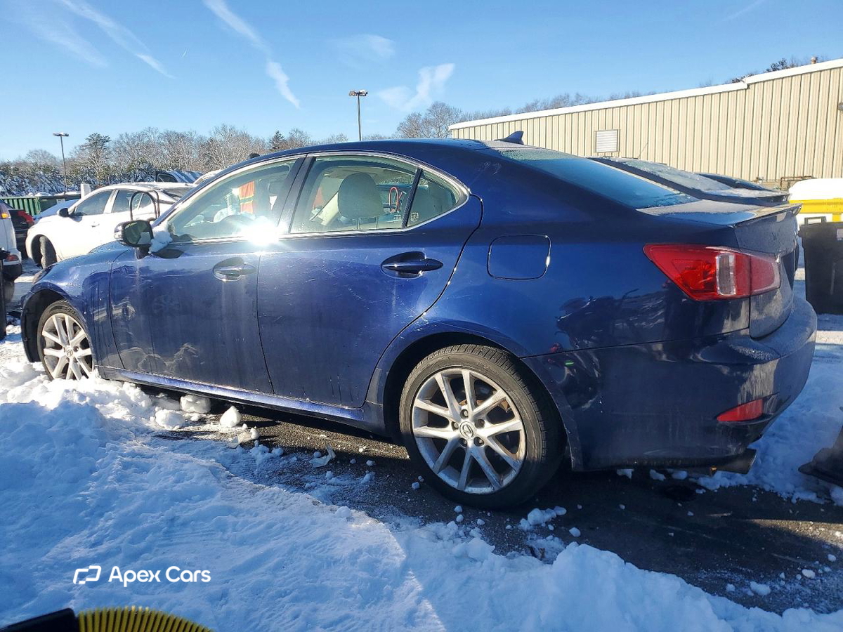 Lexus IS 2011