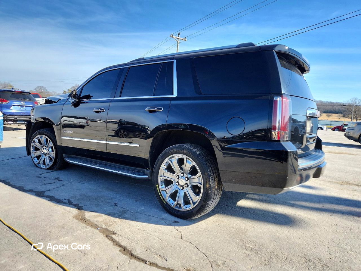 GMC Yukon 2016