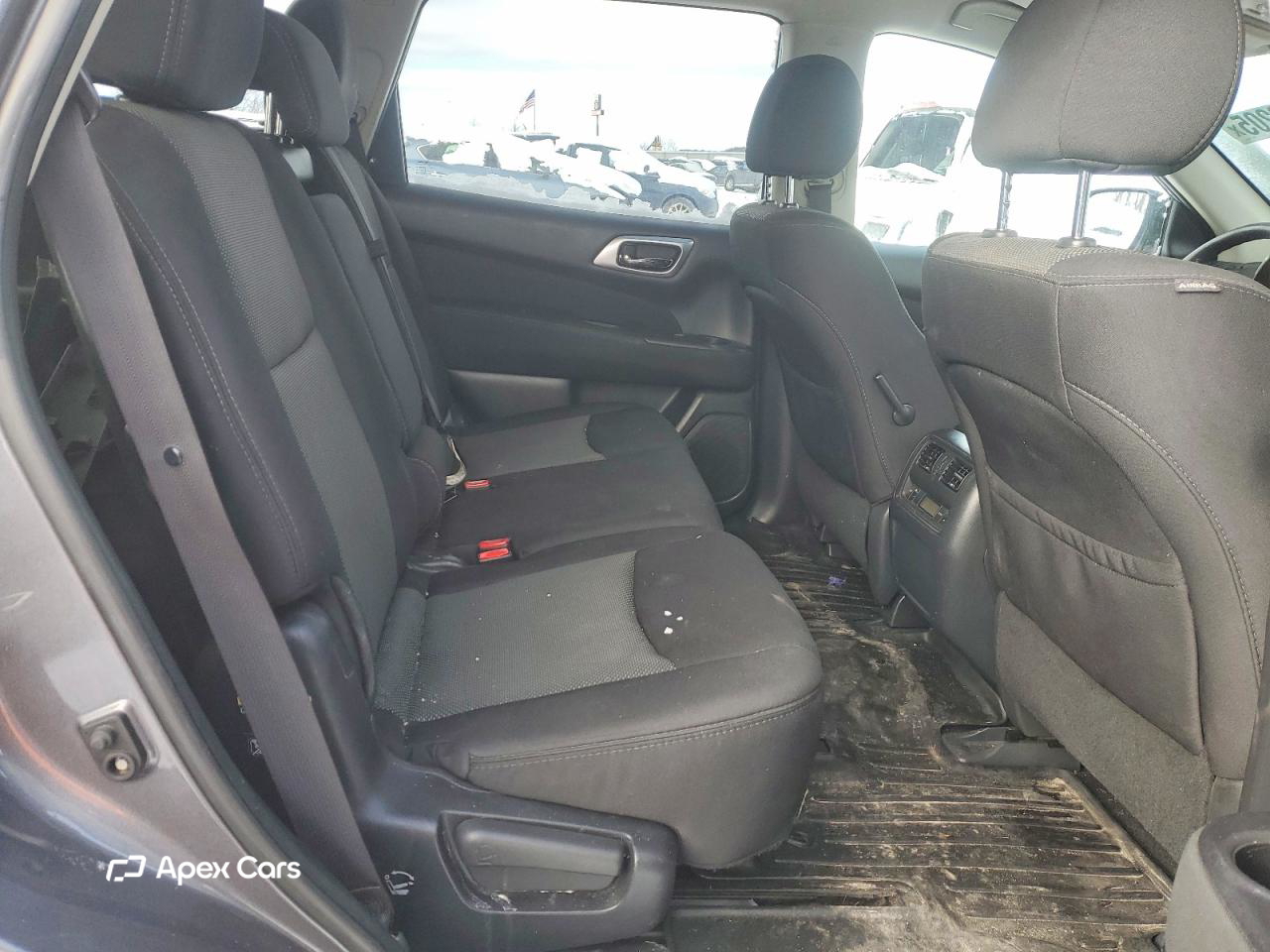 Nissan Pathfinder 2017
