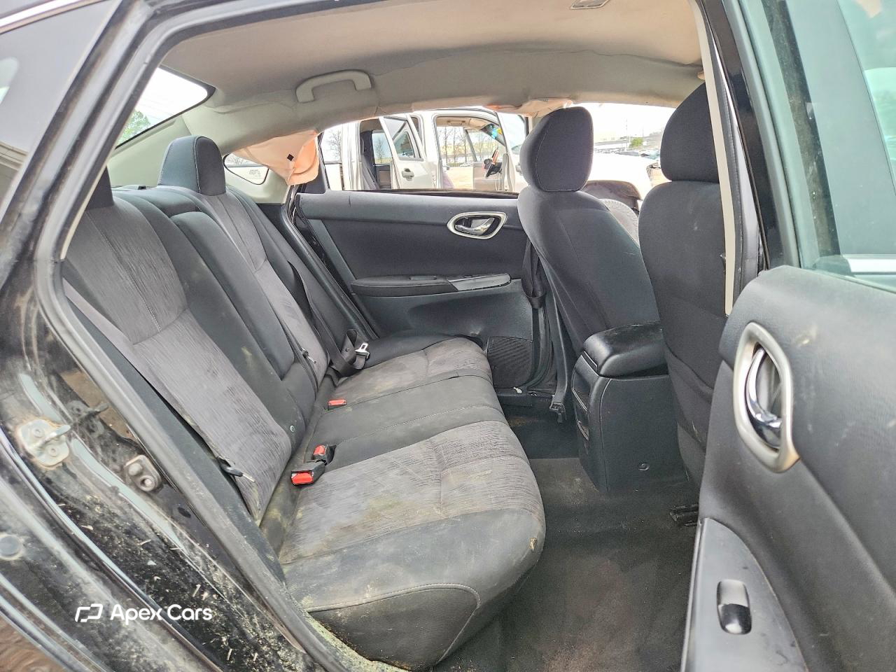 Nissan Sentra 2015