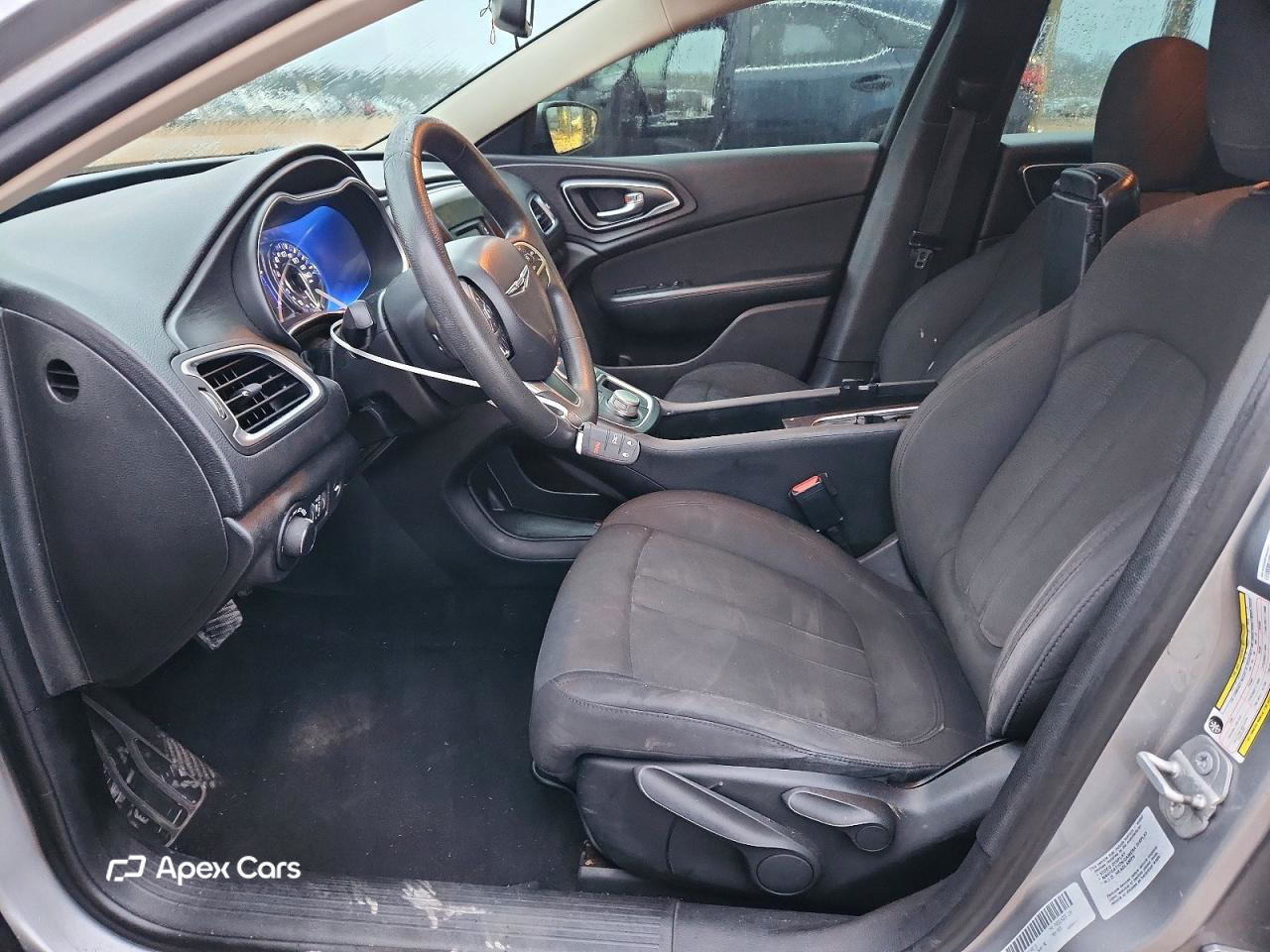 Chrysler 200 2016