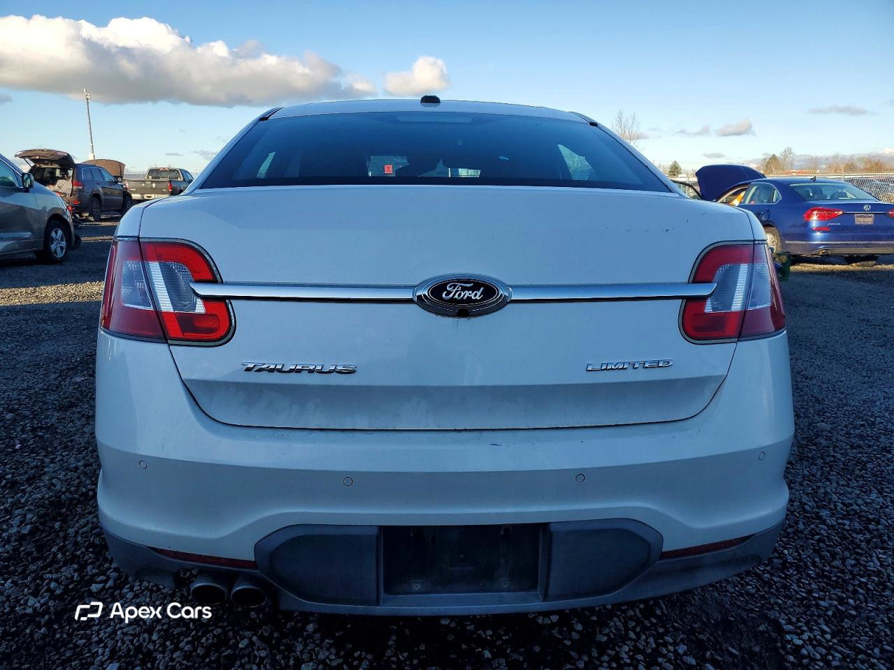 Ford Taurus 2011