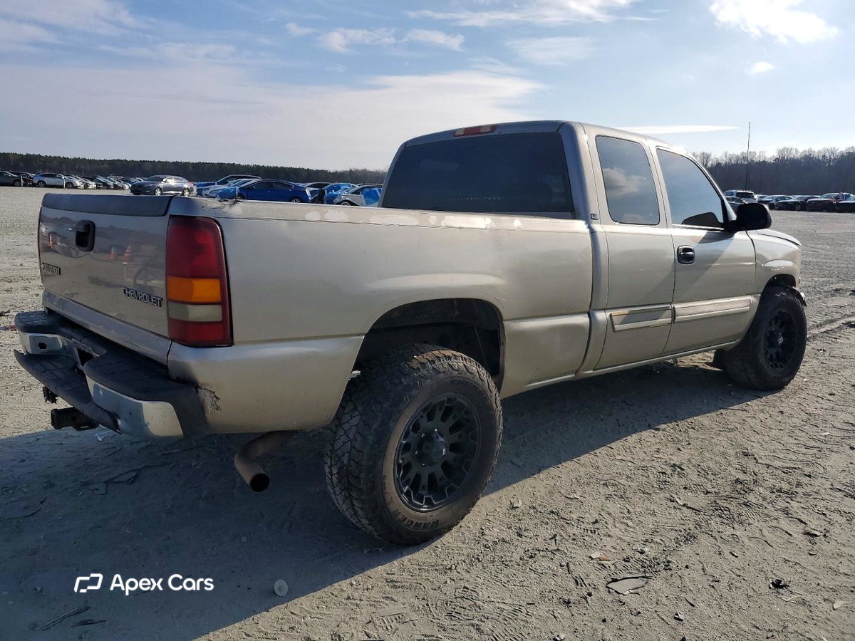 Chevrolet Silverado 2003